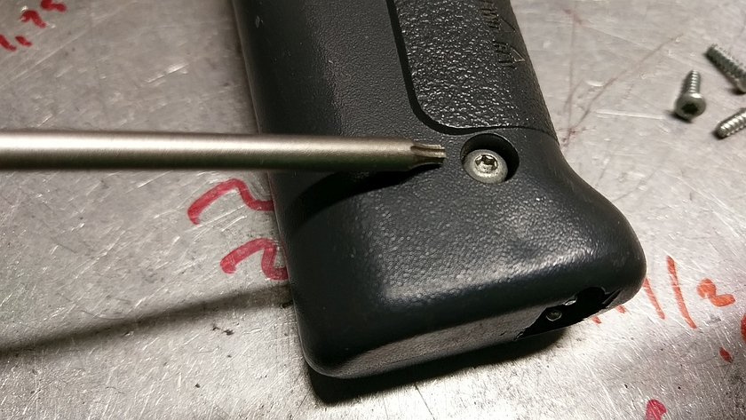 Torx screws hold the case together