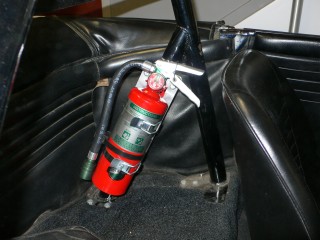 DIY Racing Fire Extinguisher Mount