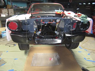 Fastback Mustang - Installing Radiator