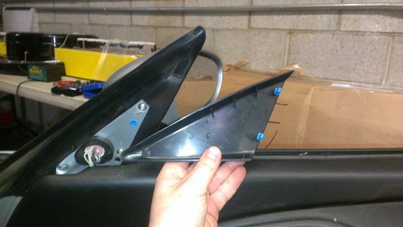 Porsche Boxster - Remove Mirror Cover
