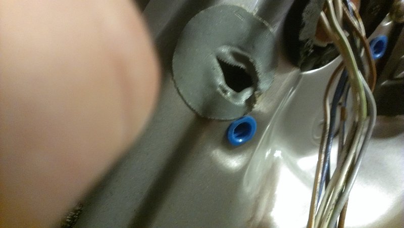 Porsche Boxster - Hidden Mirror Bolt