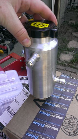 LEE Power Steering Tank