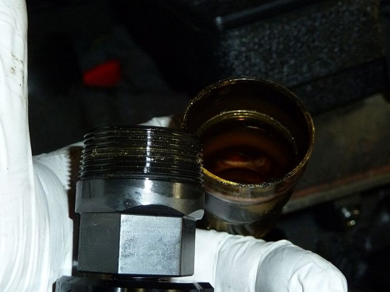 Close look at the threads