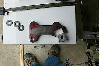 Tiger Pinto Spindle Bracket