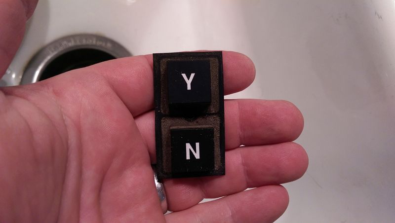 Snap On MT2500 Yes/No Button Cleaning